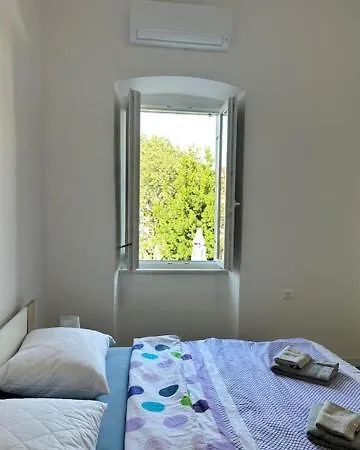 Luna Core * Pola