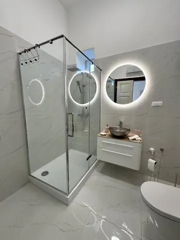 Luna Core Διαμέρισμα