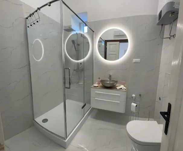 Luna Core Διαμέρισμα Πούλα