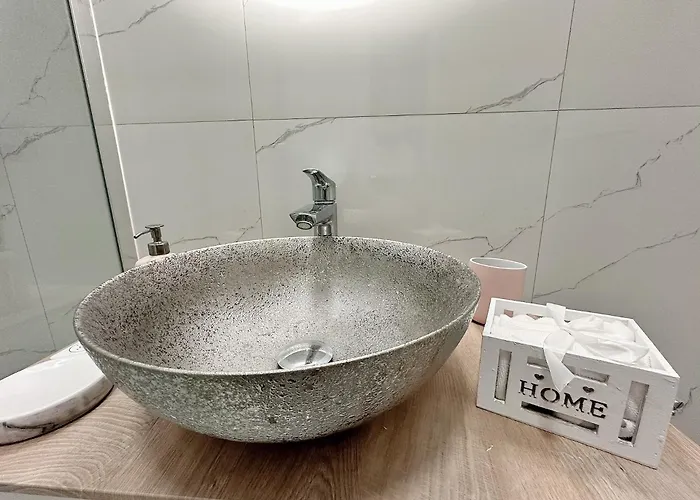 Luna Core Διαμέρισμα *