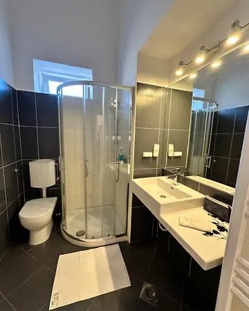 Luna Core Apartman Póla